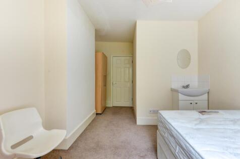 46 Hartington Road Bedroom 2 (2)