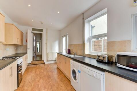 KITCHEN (2)