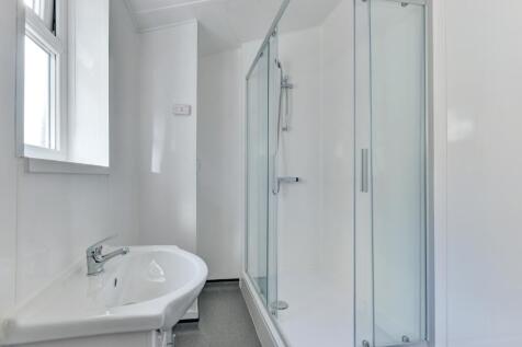 BATHROOM (2)