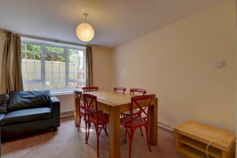 LOUNGE (2)