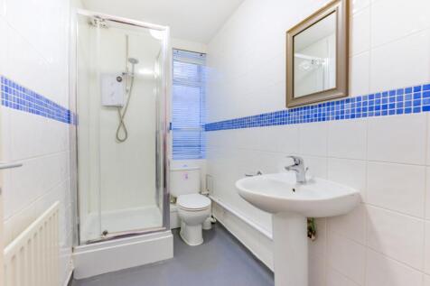 109 Upper Lewes Road Bathroom 2