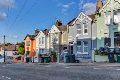 84 Brading Road FoH