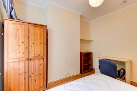 28 Franklin Street Bedroom 1 (1)