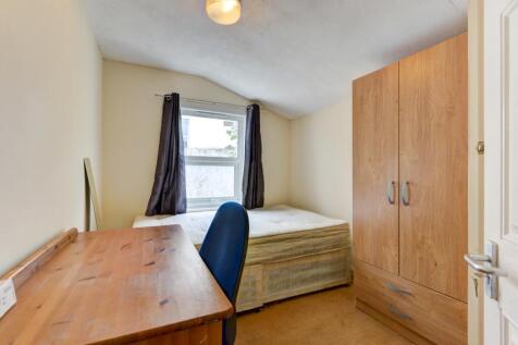 28 Franklin Street Bedroom 2