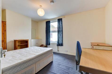 28 Franklin Street Bedroom 4