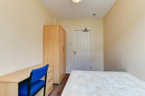 23 Caledonian Road Bedroom 1 (2)