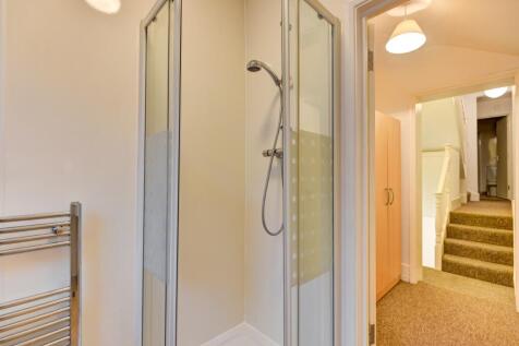 9 Old Shoreham Road First floor rear shower room (