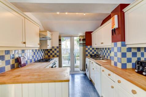 103 Whippingham Road Kitchen