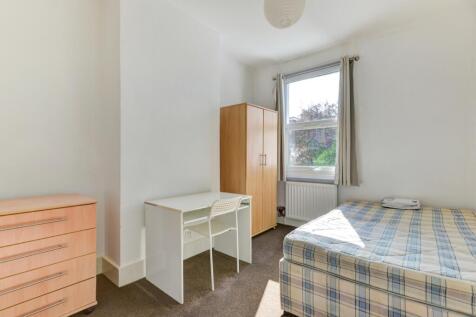 103 Whippingham Road Bedroom 4 (2)