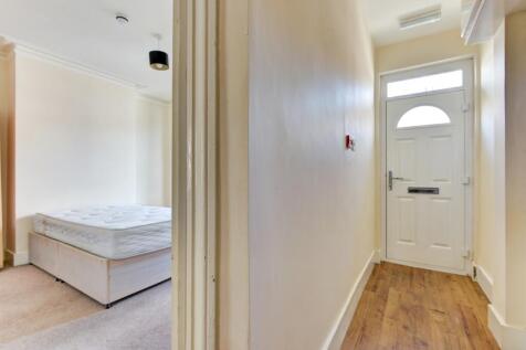 27 Hollingbury Road Front Entrance