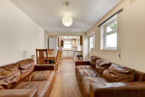 27 Hollingbury Road Lounge Area