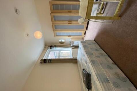 1 Whippingham Street Bedroom 2