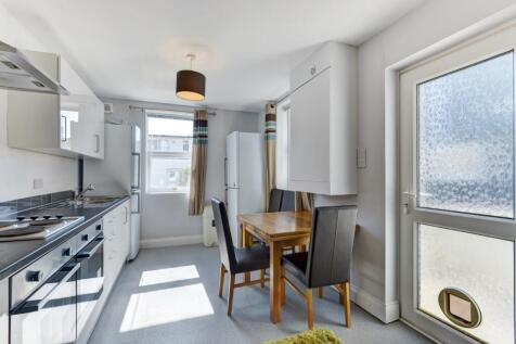 22 Freshfield Street Kitchen