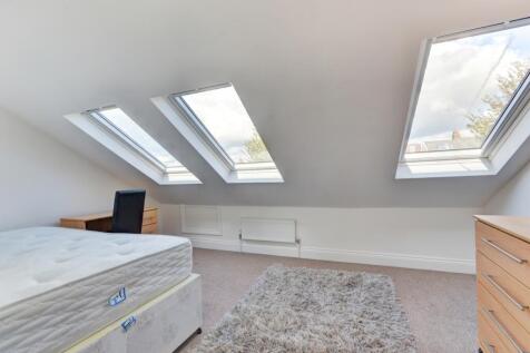 22 Freshfield Street Bedroom 6