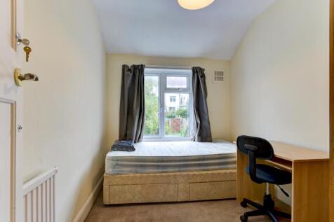 101 Coombe Road Bedroom 3 (2)