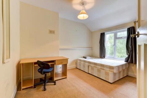 101 Coombe Road Bedroom 4 (2)