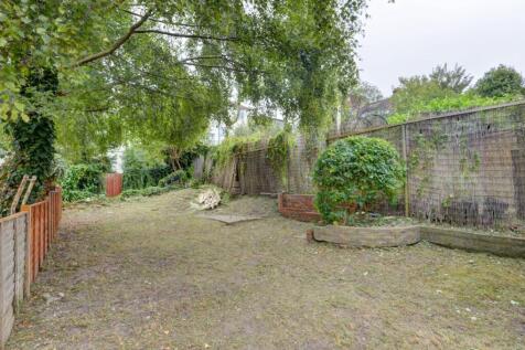 101 Coombe Road Garden