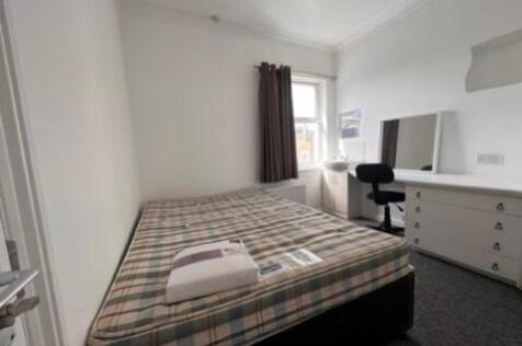 3 Totland Road - Bedroom 4 (1)