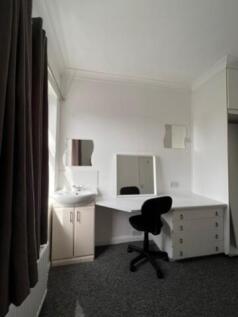 3 Totland Road - Bedroom 4 (2)