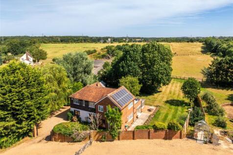 House &amp; Views