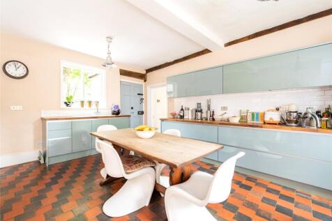 Kitchen/Breakfast