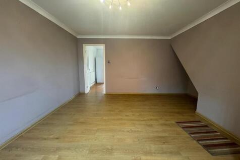 Lounge 4.jpg