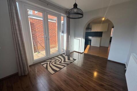 Dining Room 3.jpg