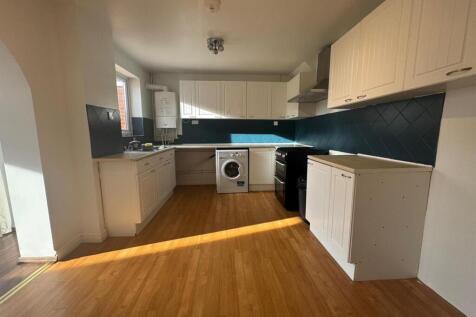 Kitchen 4.jpg