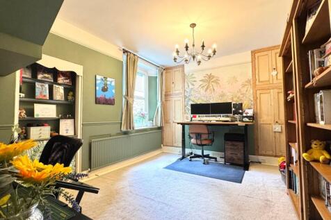 Property Image 12