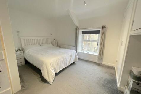 Front Bedroom