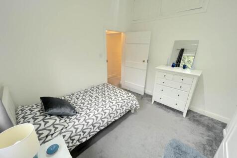 RearBedroom2