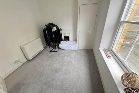 Bedroom2