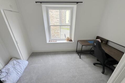 Bedroom2