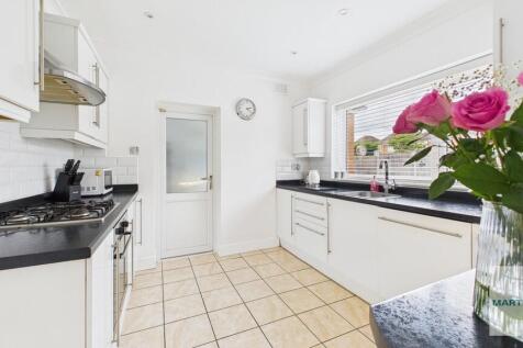 Fitted Kitchen