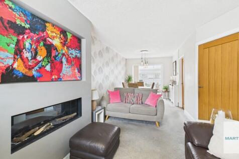 Through lounge / ...