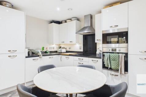 CAM03663G0-PR0210...