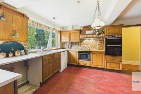 CAM05325G0-PR0132...