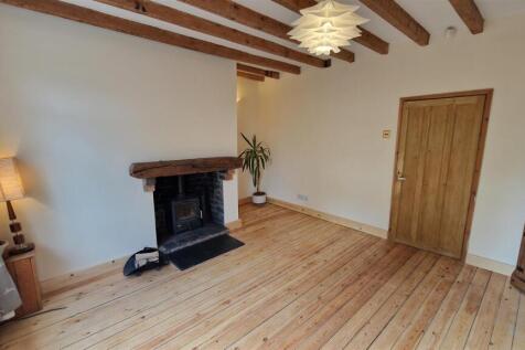 Front lounge