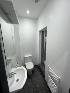 Shower room.jpg