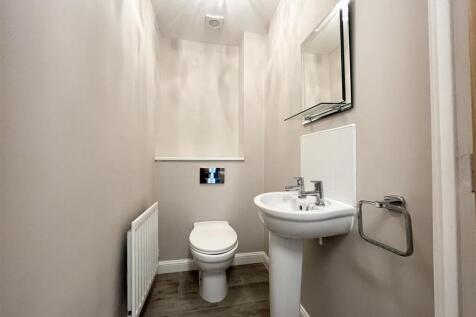 Ground floor w.c
