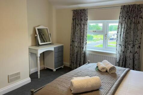 Bedroom 1_result.jpg