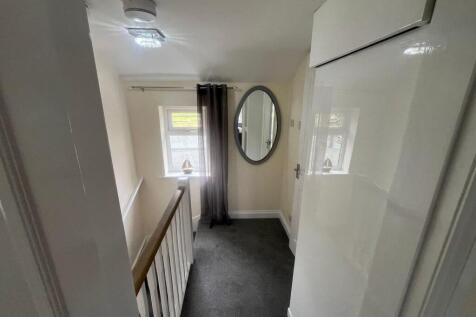 Landing 2_result.jpg