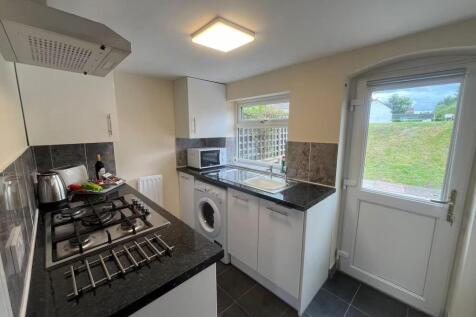 Kitchen 1_result.jpg