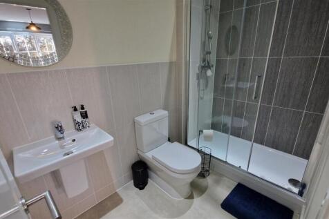 Second En-suite