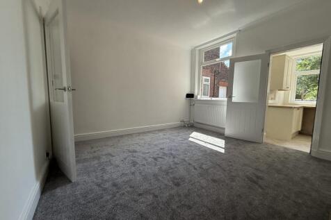 Dining Room to Kitchen