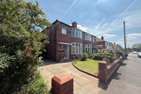 Heaton Road Front Garden