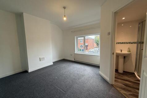 Master Bedroom &amp; Ensuite