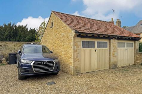 Garage &amp; Parking