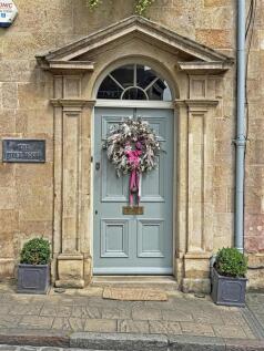 Maiden Lane, Stamford