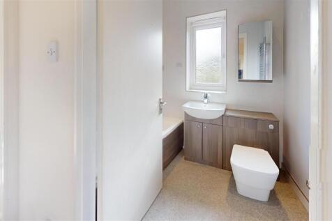 Campion-Grove-Stamford-Bathroom.jpg